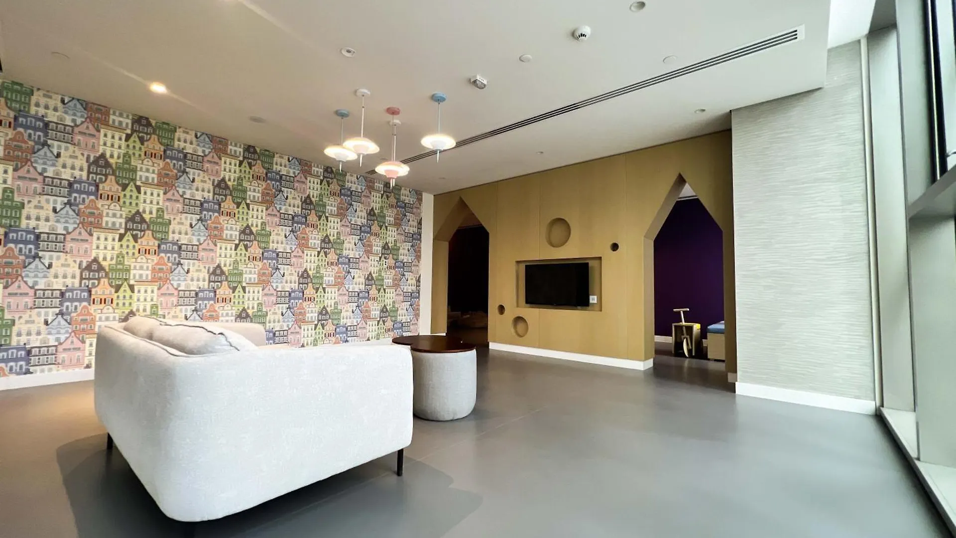 Apartment Sleeps 4 Dubai Mall Access Difc Views United Arab Emirates