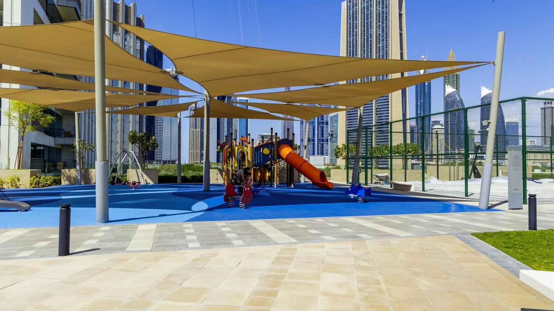 Sleeps 4 Dubai Mall Access Difc Views