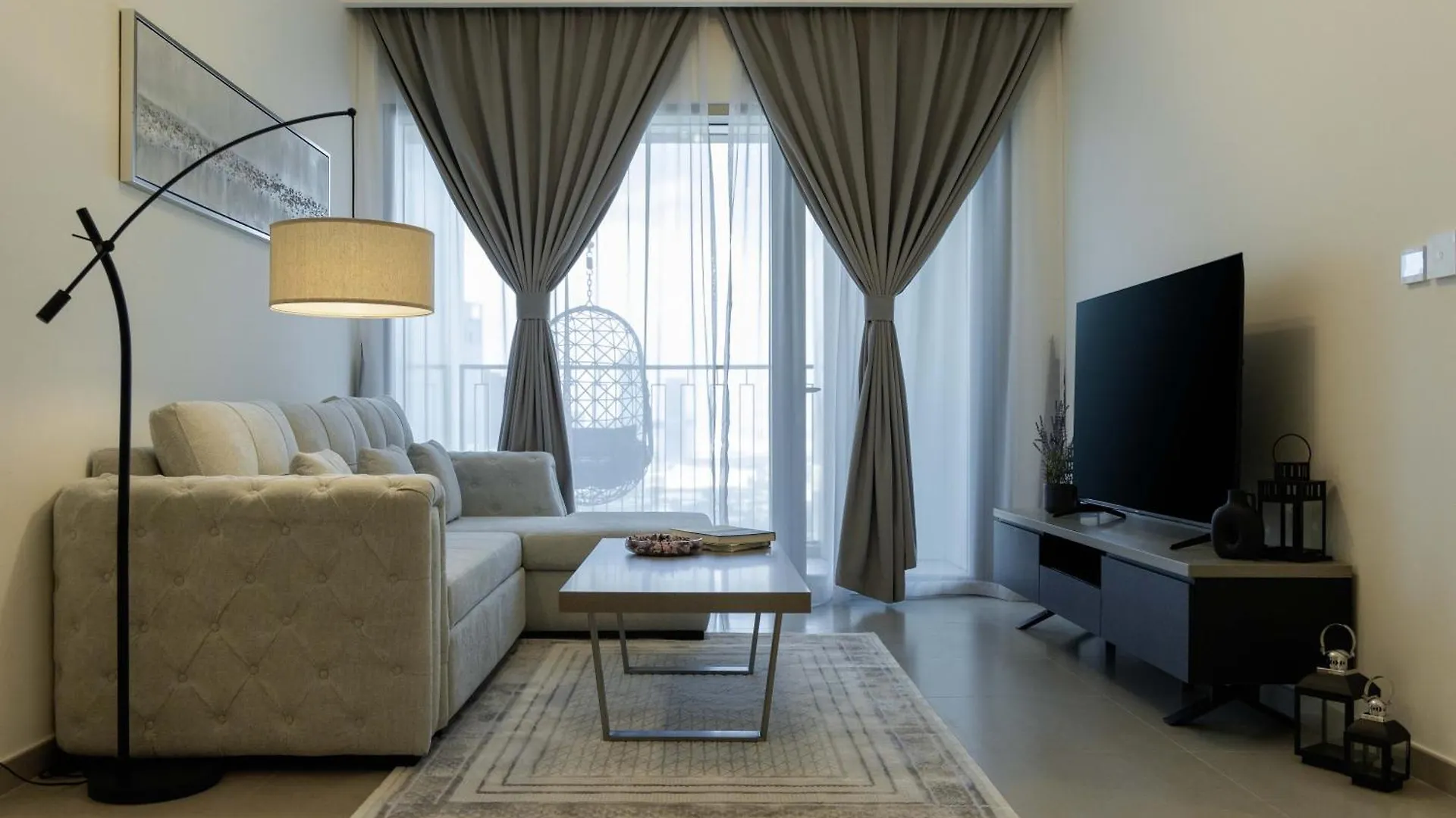 Apartment Sleeps 4 Dubai Mall Access Difc Views